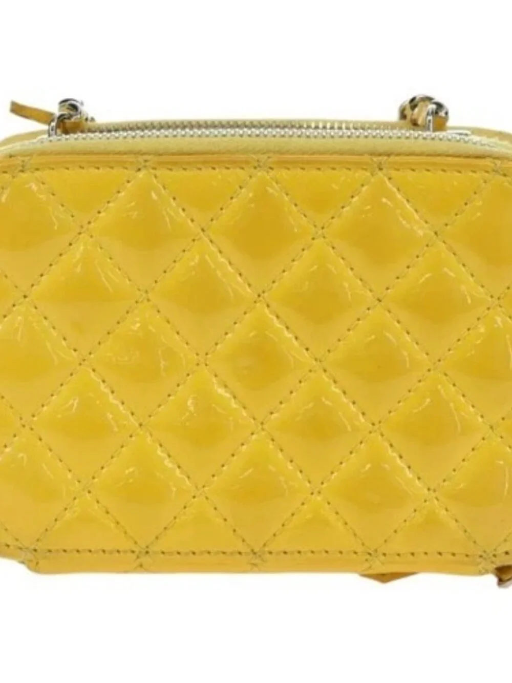 CHANEL brand	chanel color	yellow